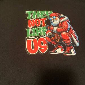 Santa Graphic Black T-Shirt